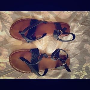 Toms black sandals